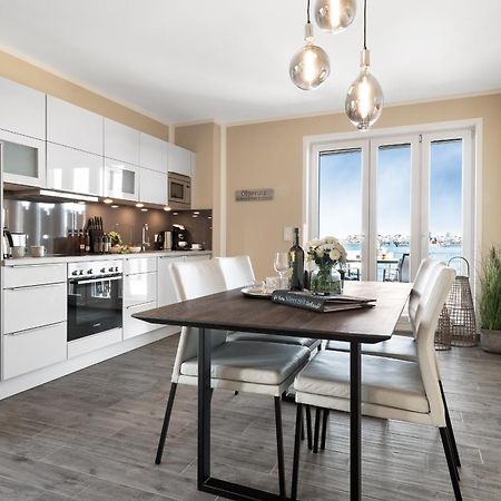 Zweite Heimat- EG, Infrarotsauna, grosse Dusche, Terrasse, Blick auf das Hafenbecken Olpenitz Exterior foto